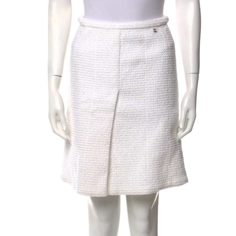 Authentic Chanel 2011 Knee-Length Skirt